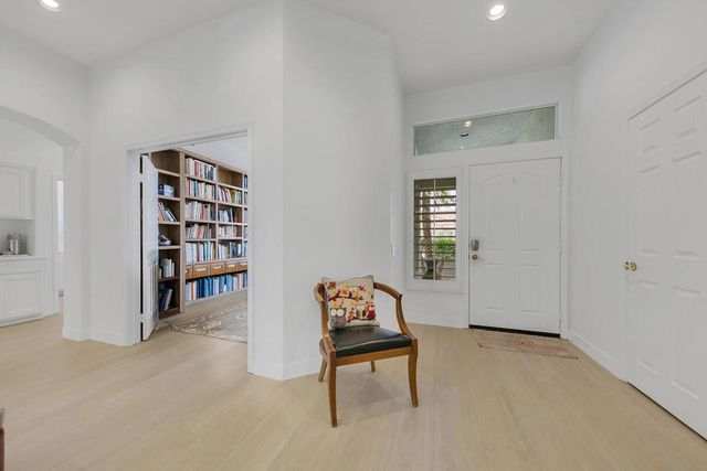 38543 Bent Palm Drive, Palm Desert, CA 92211