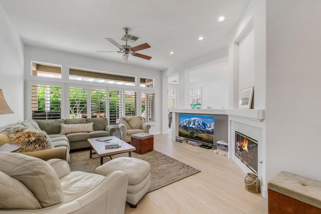 38543 Bent Palm Drive, Palm Desert, CA 92211