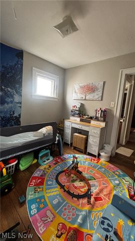 3234 W 110th Street, Cleveland, OH 44111