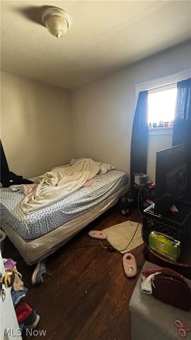 3234 W 110th Street, Cleveland, OH 44111