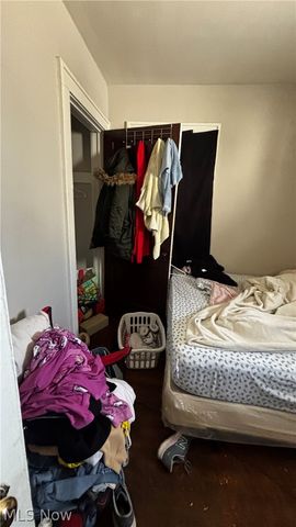 3234 W 110th Street, Cleveland, OH 44111