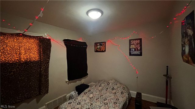 3234 W 110th Street, Cleveland, OH 44111