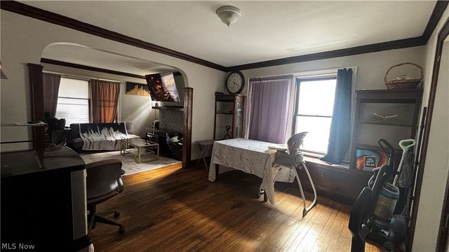 3234 W 110th Street, Cleveland, OH 44111