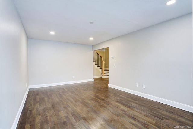 175 Kearsing Parkway, Monsey, NY 10952