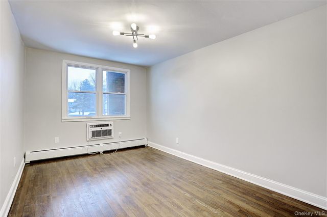 175 Kearsing Parkway, Monsey, NY 10952