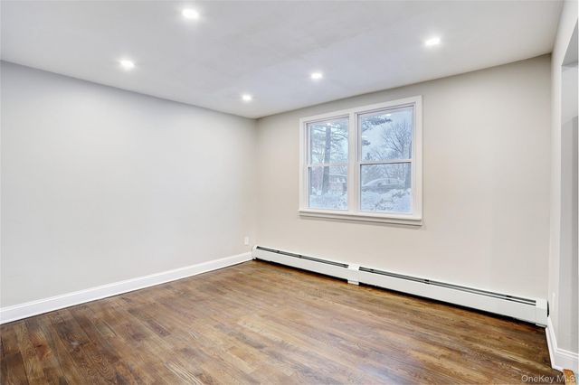 175 Kearsing Parkway, Monsey, NY 10952