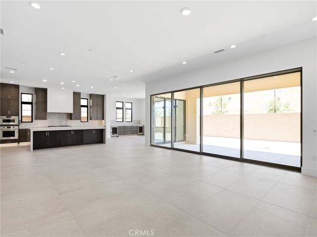 454 Ridgecrest, Irvine, CA 92602