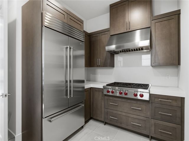 454 Ridgecrest, Irvine, CA 92602