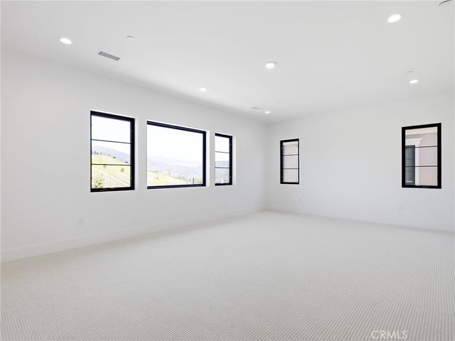 454 Ridgecrest, Irvine, CA 92602