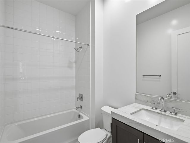 454 Ridgecrest, Irvine, CA 92602
