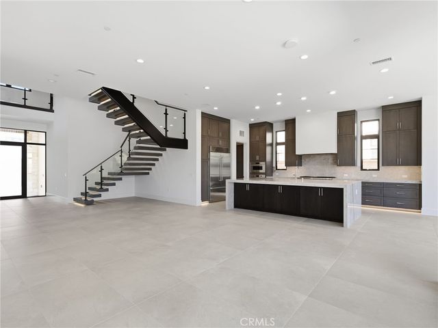 454 Ridgecrest, Irvine, CA 92602