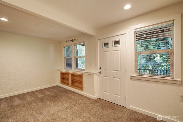 21654 98th Avenue S, Kent, WA 98031