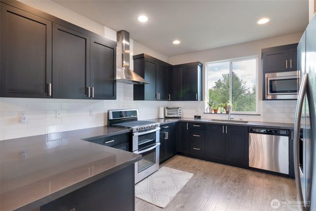 12718 35th Ave SE, Everett, WA 98208