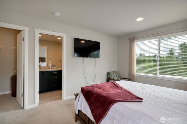 12718 35th Ave SE, Everett, WA 98208