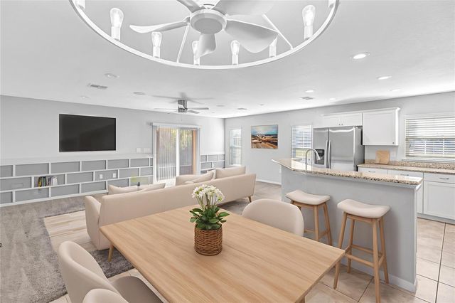 7215 STERLING POINT COURT, Gibsonton, FL 33534