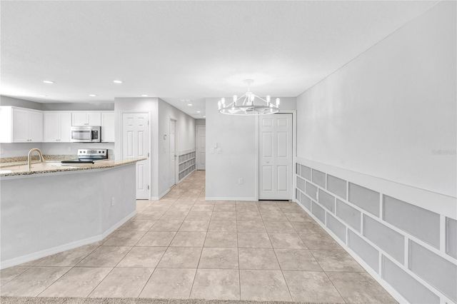 7215 STERLING POINT COURT, Gibsonton, FL 33534