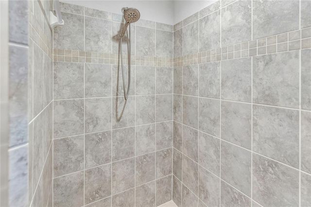 7215 STERLING POINT COURT, Gibsonton, FL 33534