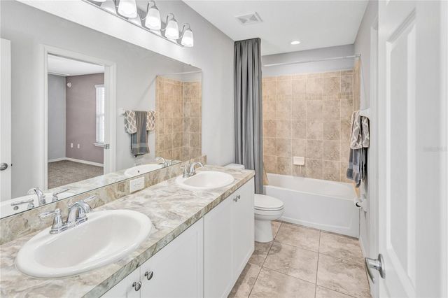 7215 STERLING POINT COURT, Gibsonton, FL 33534