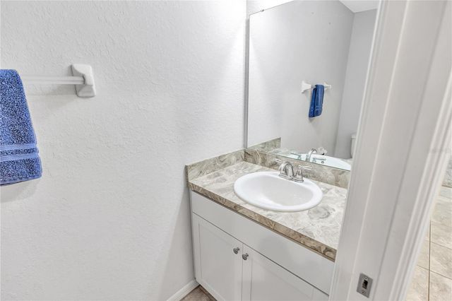 7215 STERLING POINT COURT, Gibsonton, FL 33534