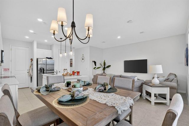 832 LONGBOAT DRIVE, Davenport, FL 33896