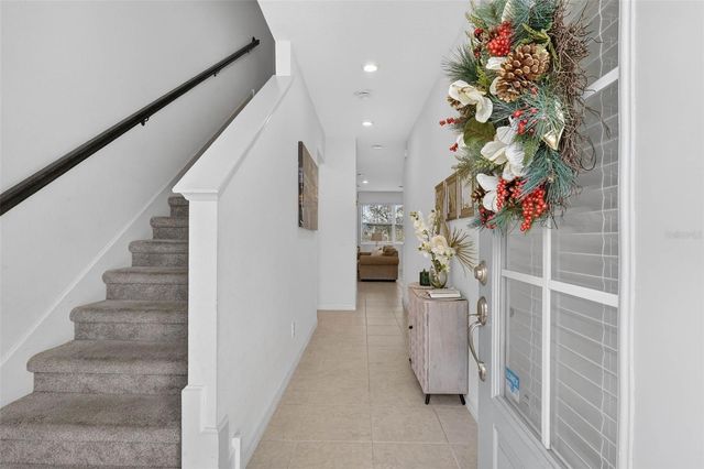 832 LONGBOAT DRIVE, Davenport, FL 33896