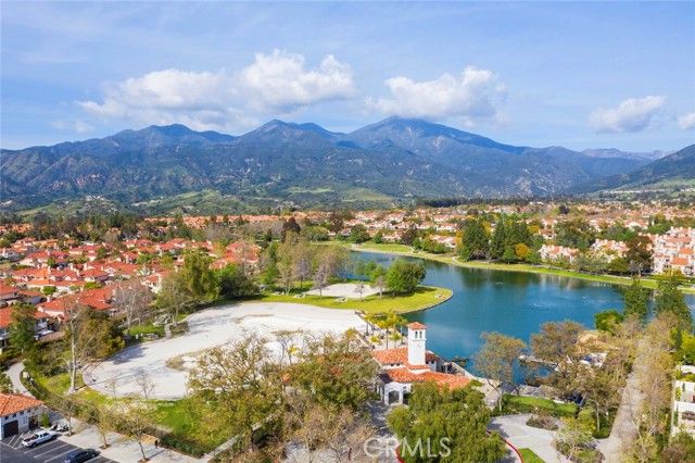 7 Santolina, Rancho Santa Margarita, CA 92688