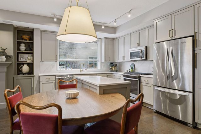 3970 Wooddale Avenue S 201D, Saint Louis Park, MN 55416