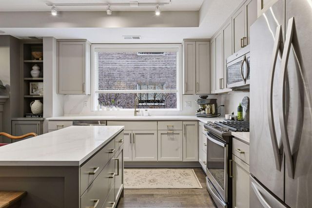 3970 Wooddale Avenue S 201D, Saint Louis Park, MN 55416