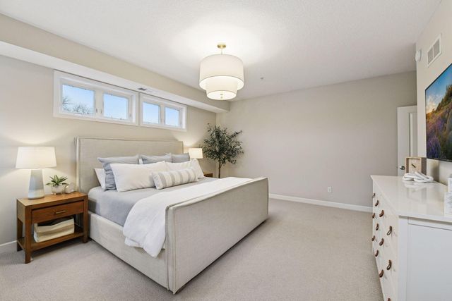 3970 Wooddale Avenue S 201D, Saint Louis Park, MN 55416
