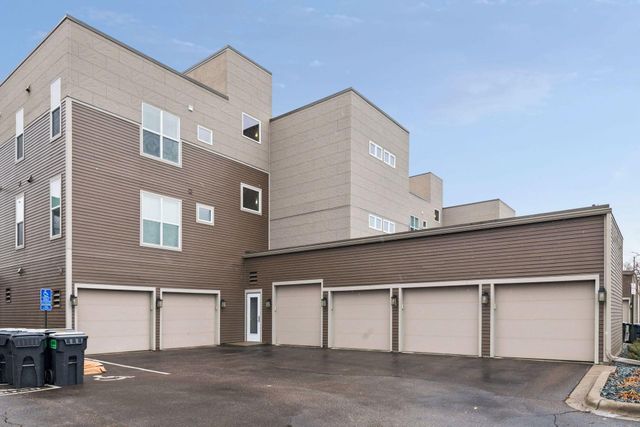 3970 Wooddale Avenue S 201D, Saint Louis Park, MN 55416