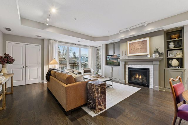 3970 Wooddale Avenue S 201D, Saint Louis Park, MN 55416
