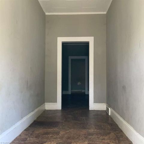 845 E Devonshire Street, Winston-salem, NC 27103