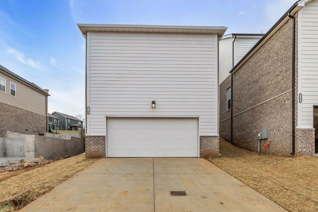 1105 Freeboard Alley, La Vergne, TN 37086
