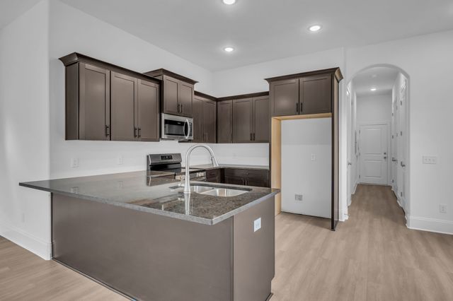 1105 Freeboard Alley, La Vergne, TN 37086