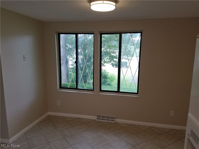 1807 Higby Drive, Stow, OH 44224