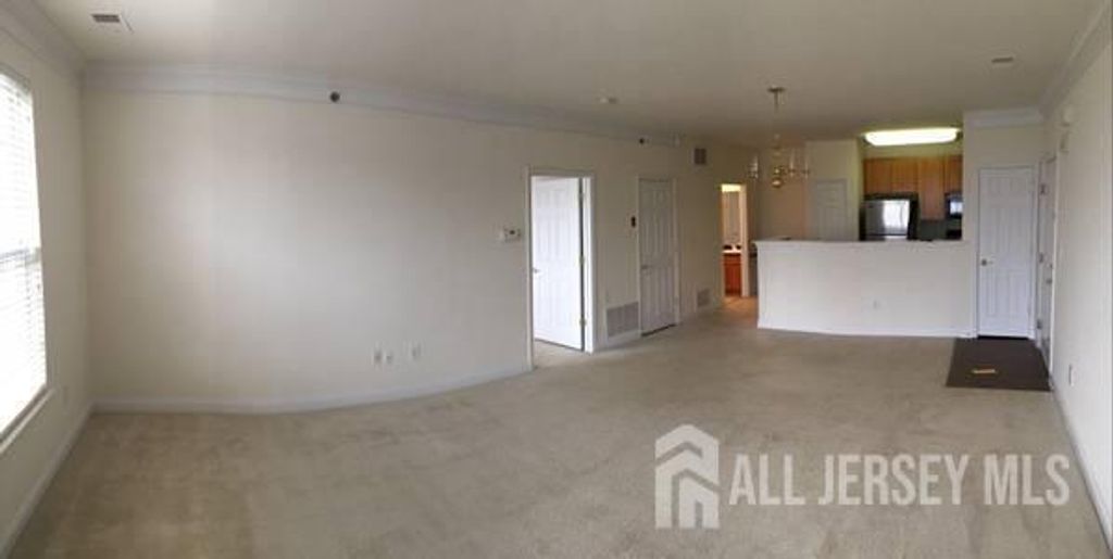 356 Samuel Circle, Parlin, NJ 08859