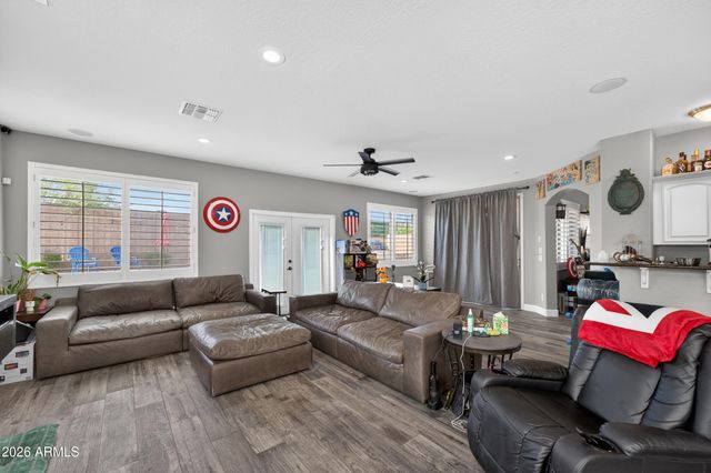 2522 E Ridge Creek Road, Phoenix, AZ 85024