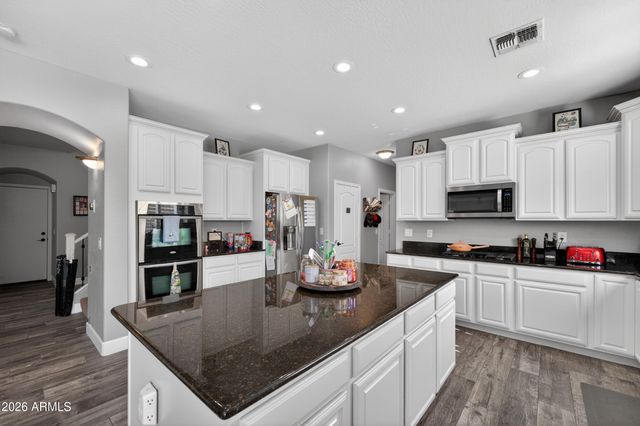 2522 E Ridge Creek Road, Phoenix, AZ 85024