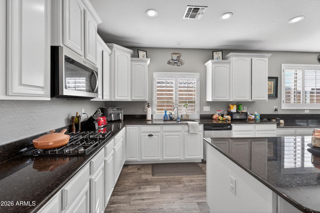 2522 E Ridge Creek Road, Phoenix, AZ 85024