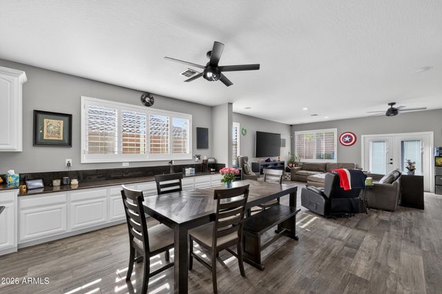 2522 E Ridge Creek Road, Phoenix, AZ 85024