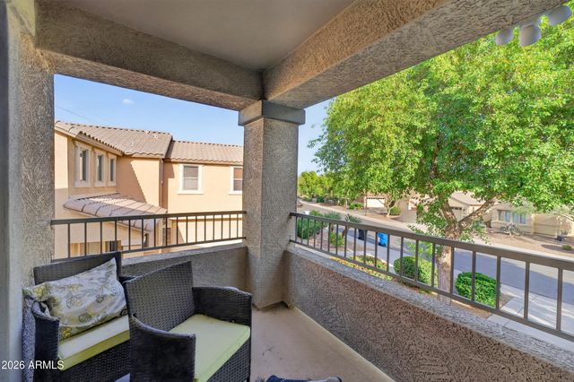 2522 E Ridge Creek Road, Phoenix, AZ 85024