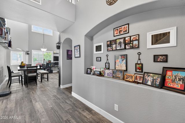 2522 E Ridge Creek Road, Phoenix, AZ 85024