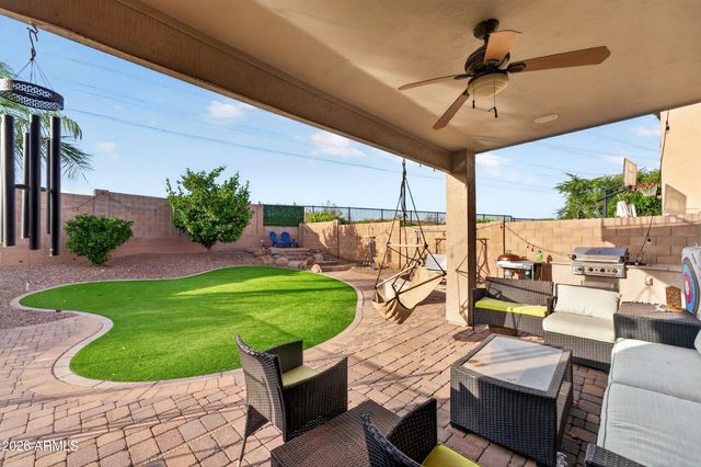 2522 E Ridge Creek Road, Phoenix, AZ 85024