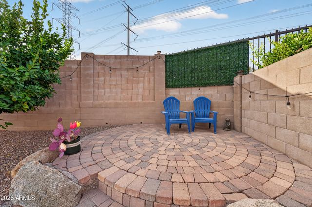2522 E Ridge Creek Road, Phoenix, AZ 85024