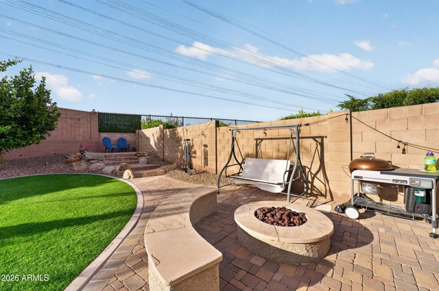 2522 E Ridge Creek Road, Phoenix, AZ 85024