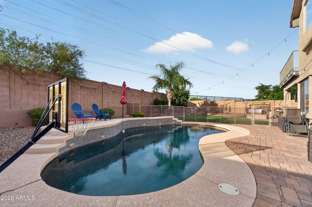 2522 E Ridge Creek Road, Phoenix, AZ 85024