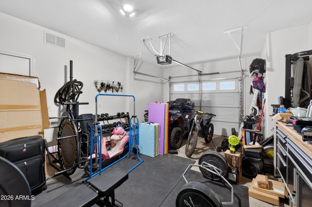 2522 E Ridge Creek Road, Phoenix, AZ 85024