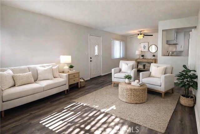 12437 Harris 1, Lynwood, CA 90262