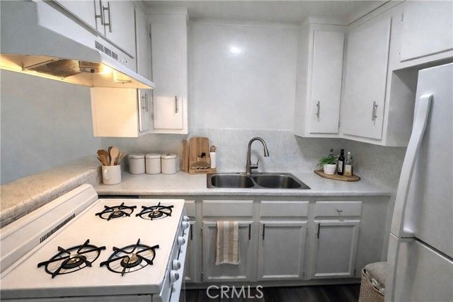 12437 Harris 1, Lynwood, CA 90262