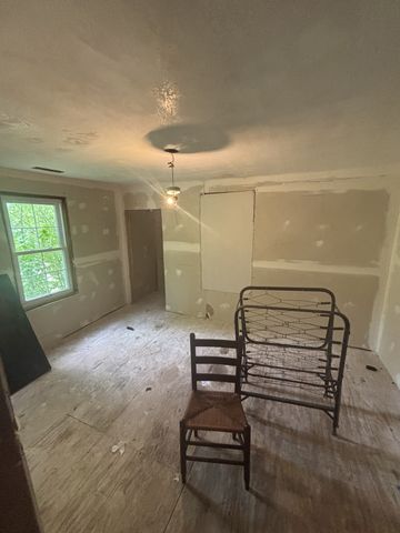 1501 Hatcher Hollow Rd, Mc Ewen, TN 37101